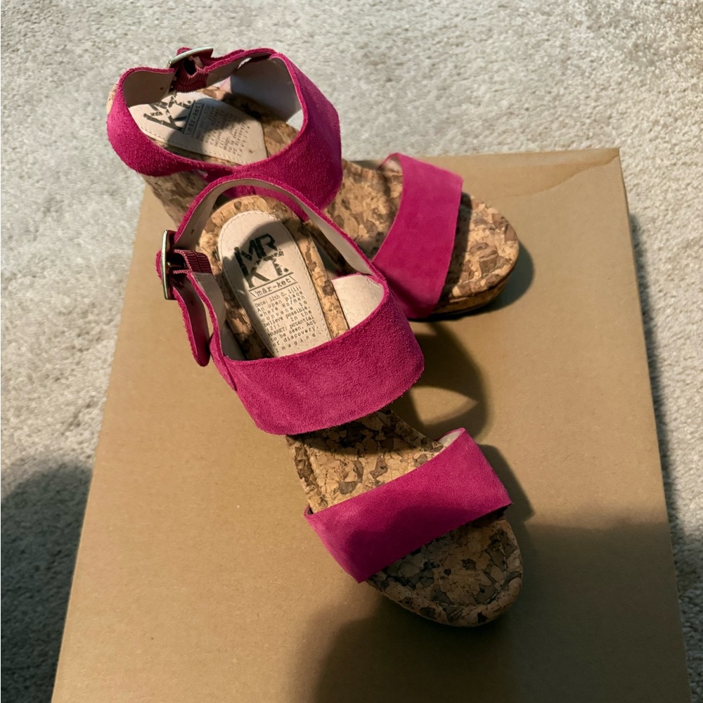 Pink suede platform sandals 8.5